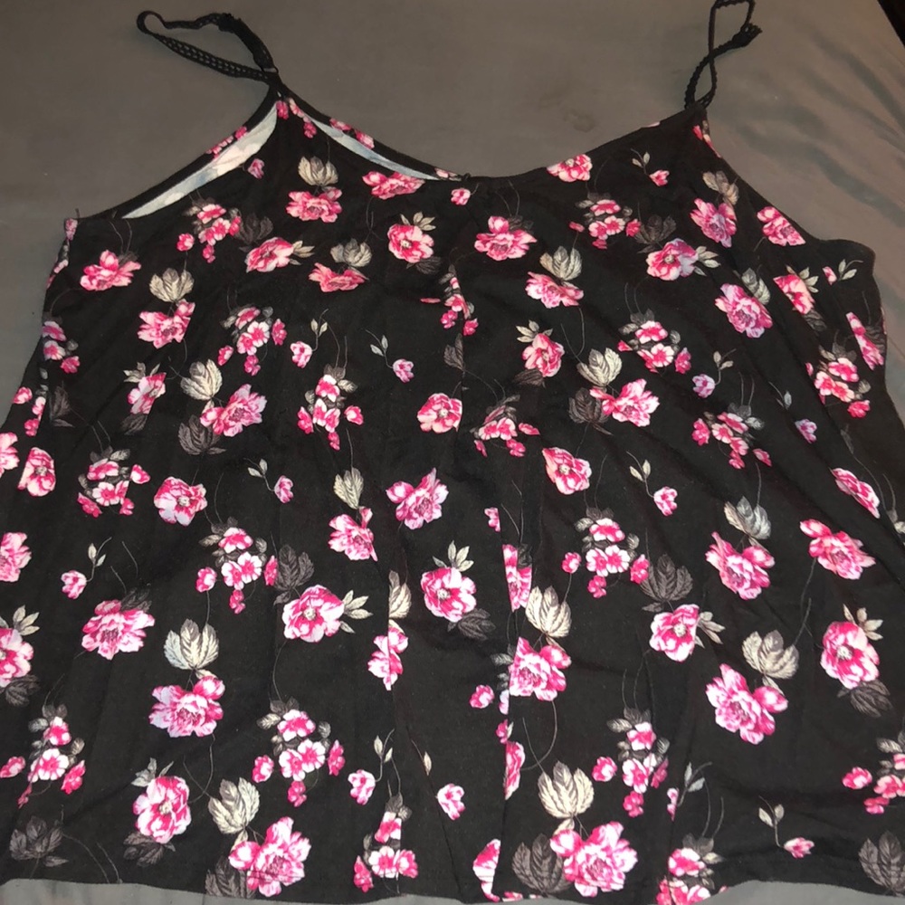 *DONATING IF NOT SOLD IN A WEEK* Tank top